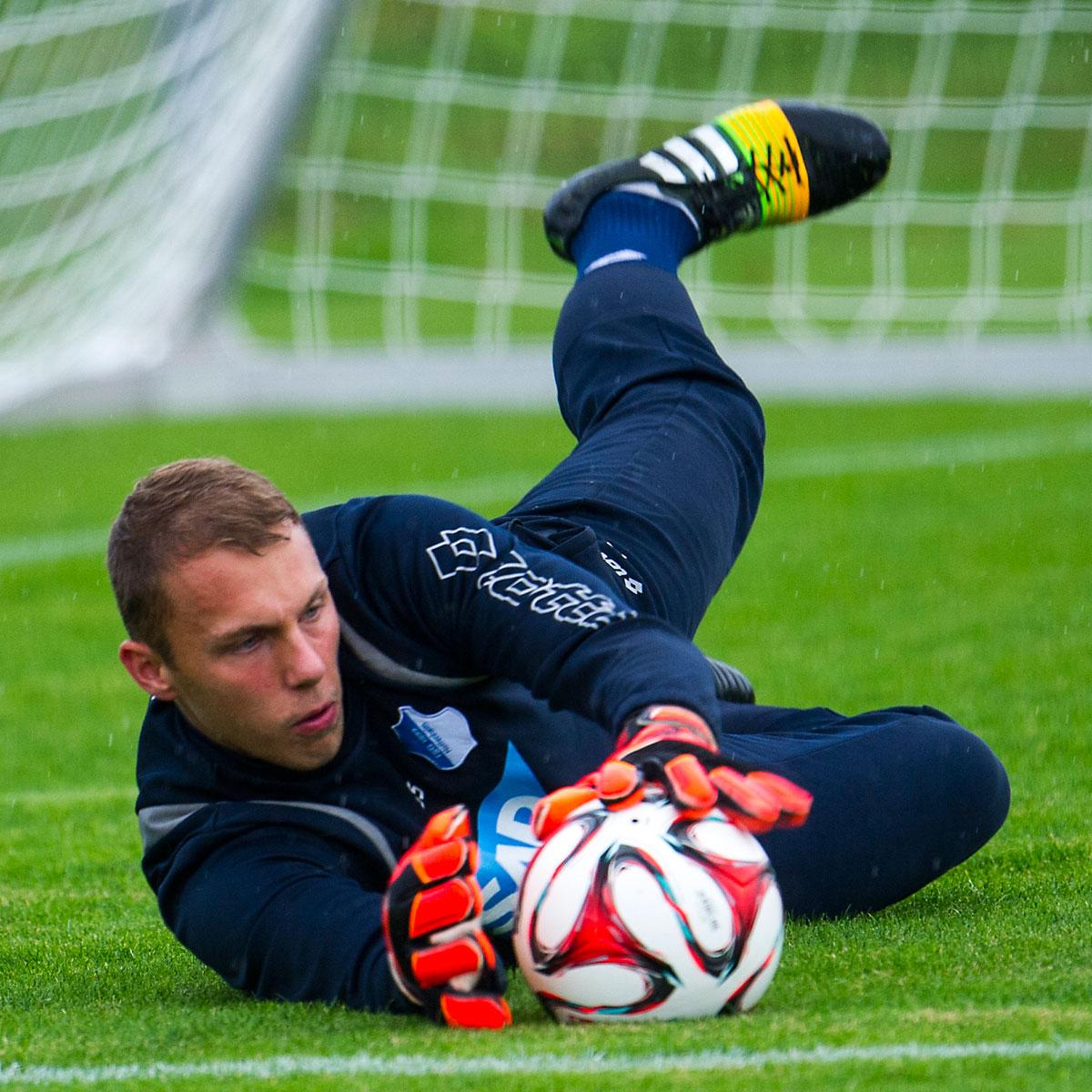 #tsg-Torhüter Marvin #Schwäbe wird für ein Jahr an den <a href="/VfL_1899/">VfL Osnabrück</a> verliehen. Viel Glück! Mehr - tinyurl.com/pkf67bd