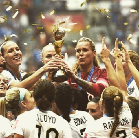 LestyM_06's tweet photo. Well done USA :) #USWNT #USAvJPN #FIFAWWCFinal #FIFAWWC #FIFAWWC2015 http://t.co/AHIT69JhVN