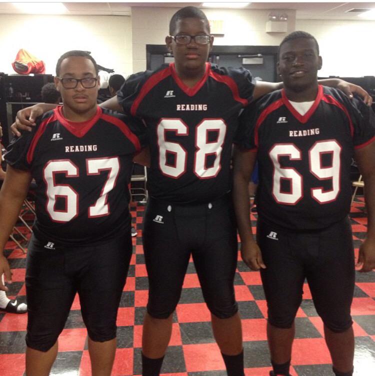 Chrissy_PO0's tweet photo. #NeverForget #RedKnightFamily 😓😢💪🏿 http://t.co/NDmtsfX0aK
