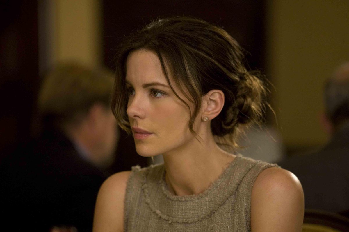 Kate rise обучающие курсы. Кейт без ограничений. Мэри элизабет уинстэд кейт 2021. Красивая кейт 2009. Кейт ча (дупли-кейт).