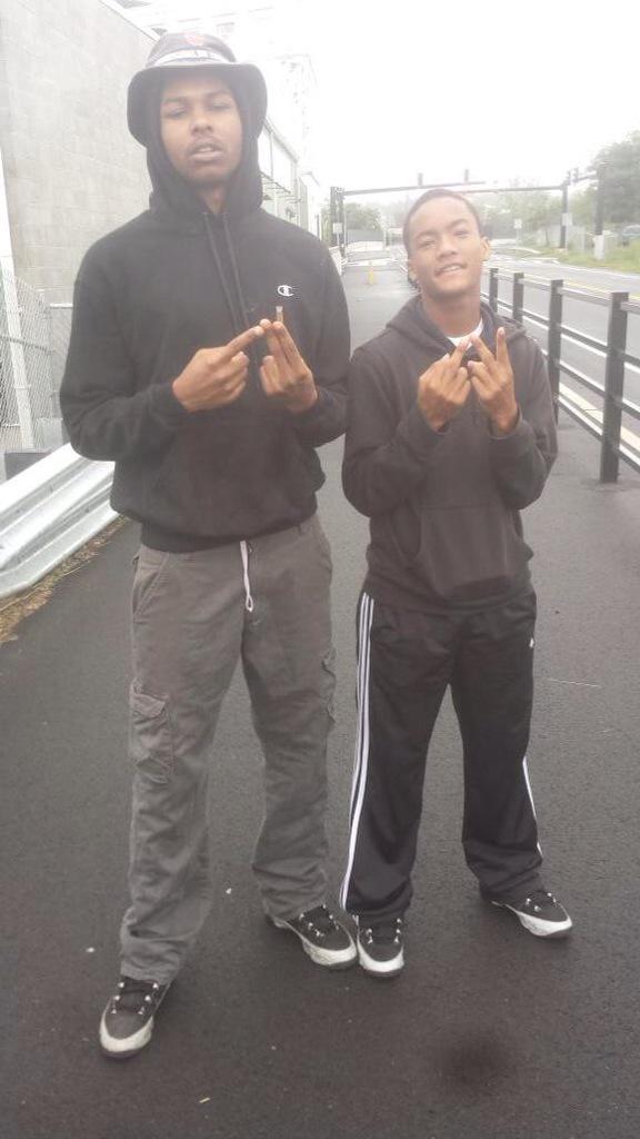 BustYoAss_36's tweet photo. 🆓 Ⓜ️y 🅱IG 🅱ROTHA 4EVA http://t.co/VfPnvDievt