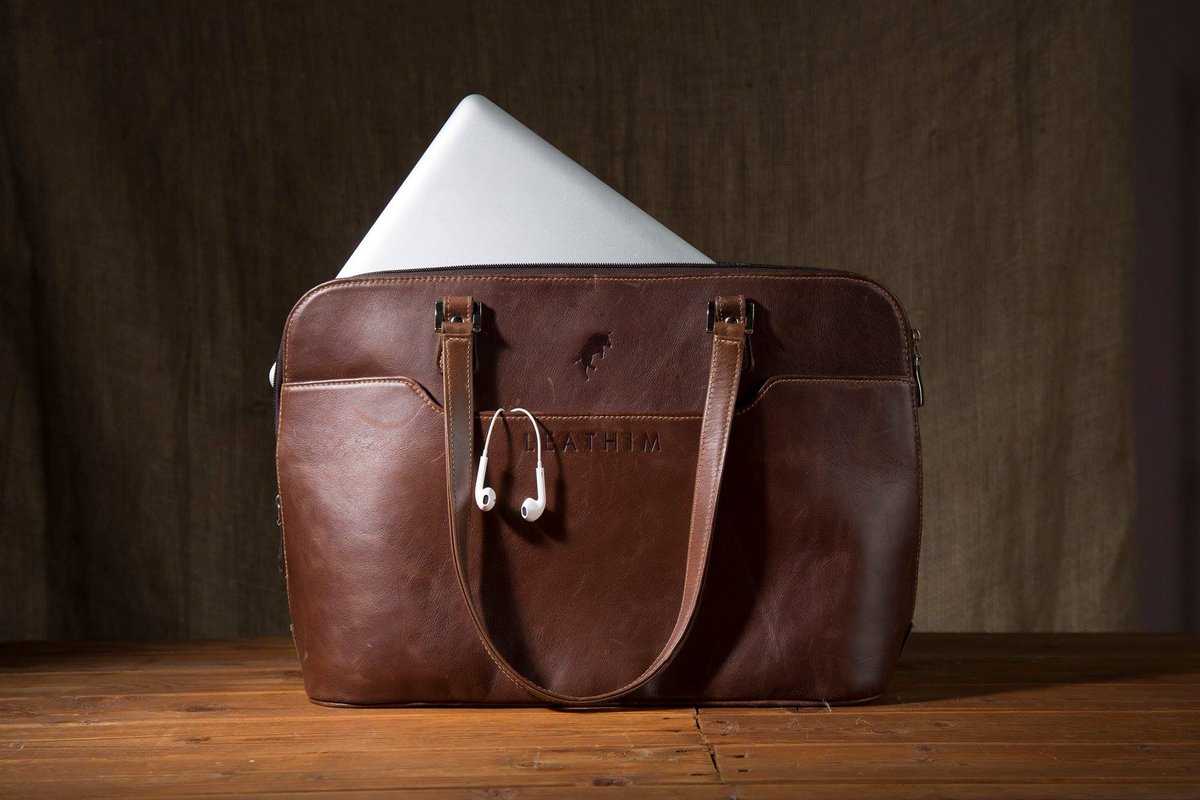 Leathim_'s tweet photo. Desert Rose - 'a flowerlike aggregate of leather parts, adored by fashionable woman'. http://t.co/9ZsUeUyEhl http://t.co/Q7YNM3X9FX