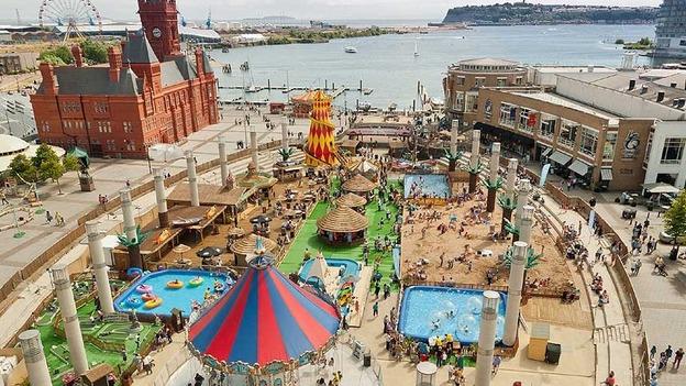 TheMagicWrap's tweet image. Who else is excited for the @cardiffbaybeach to open this month!? #Summer #MagicWrap #Cardiff #ManMadeBeach.