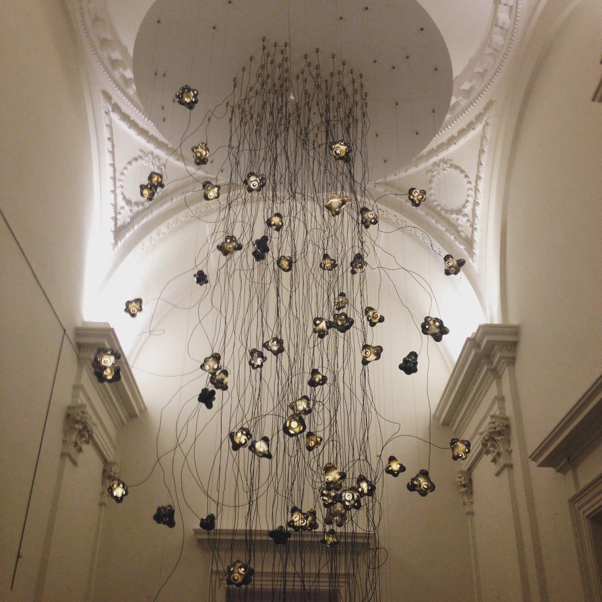 SophieMacLtd's tweet photo. #BestOfBLAW2015 - Some photo highlights of #BLAW2015. #SoSadItsOver @Browns_Hotel @MallettAntiques @FAS_London http://t.co/QYYF3qr6xm
