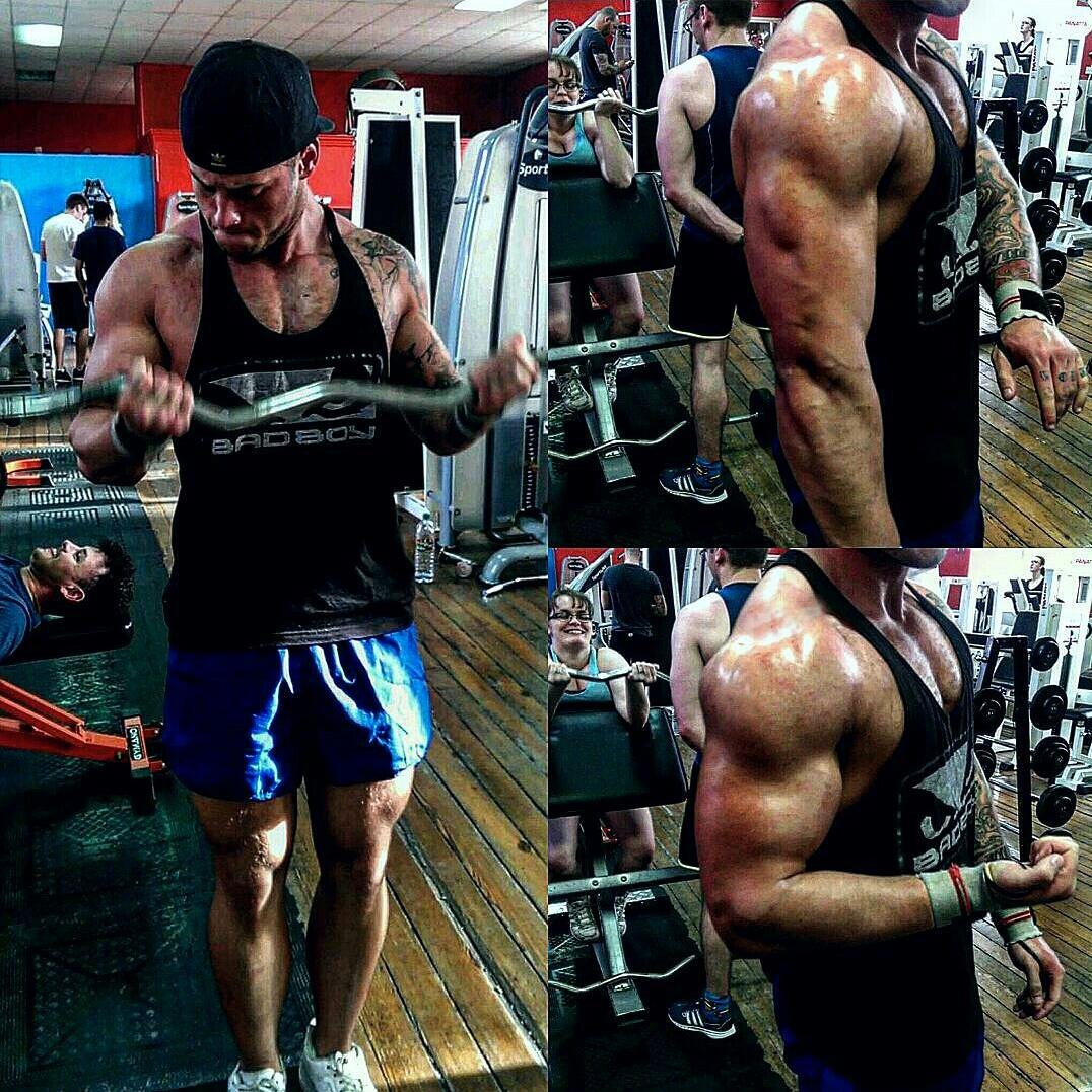 BadBoyEurope's tweet photo. We've just had @Ryan92Lewis in today! Looking in awesome shape rocking this vest! Shop now http://t.co/lRp8QWbzep http://t.co/nw3n0BVRZw