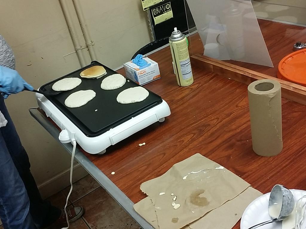 haytiengrl75's tweet photo. Breakfast is ready!!!!!@6372 http://t.co/hMd91lxQsK