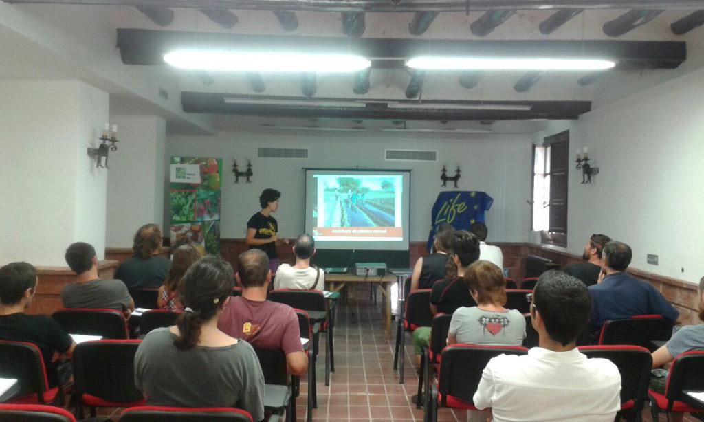 ZGZ Life Huertas km 0 (@lifehuertaskm0) on Twitter photo Hoy se ha iniciado la 2ª edición de la <a href="/EscuelaAgricola/">Escuela Agrícola Km0</a> Verde km 0 de <a href="/LIFEhuertaskm0/">ZGZ Life Huertas km 0</a> con 29 alumnos #agroecologia Hoy se ha iniciado la 2ª edición de la <a href="/EscuelaAgricola/">Escuela Agrícola Km0</a> Verde km 0 de <a href="/LIFEhuertaskm0/">ZGZ Life Huertas km 0</a> con 29 alumnos #agroecologia
