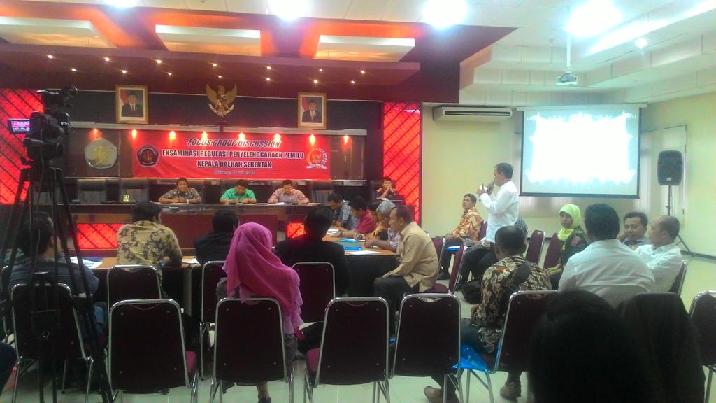 FORMATERAFHUB's tweet photo. FORMATERA punya agenda dibulan puasa. FGD DPD "eksaminasi regulasi pnyelngraan pemilukada serentak"  mngundang KPUD http://t.co/ABSznghN7U