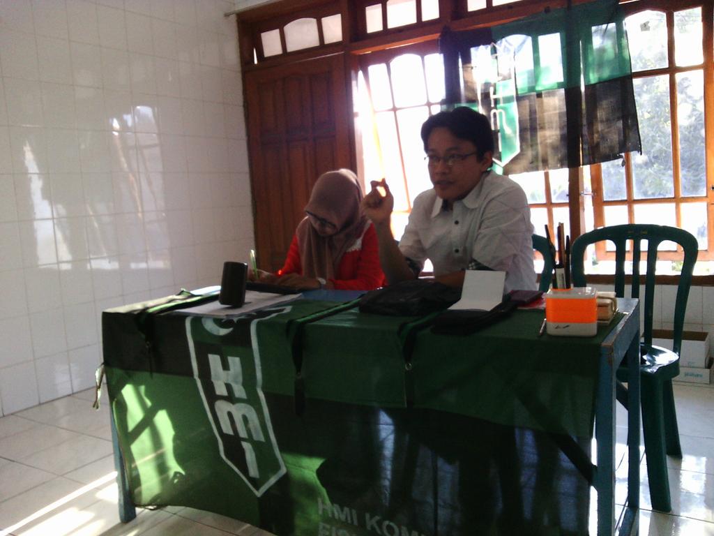 HmI FISIP Airlangga tweet media