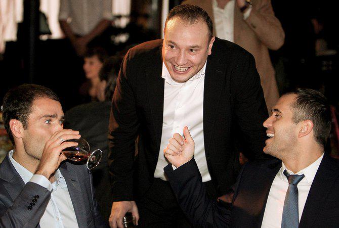 Happy 34th birthday to the one and only Roman Shirokov! Congratulations 