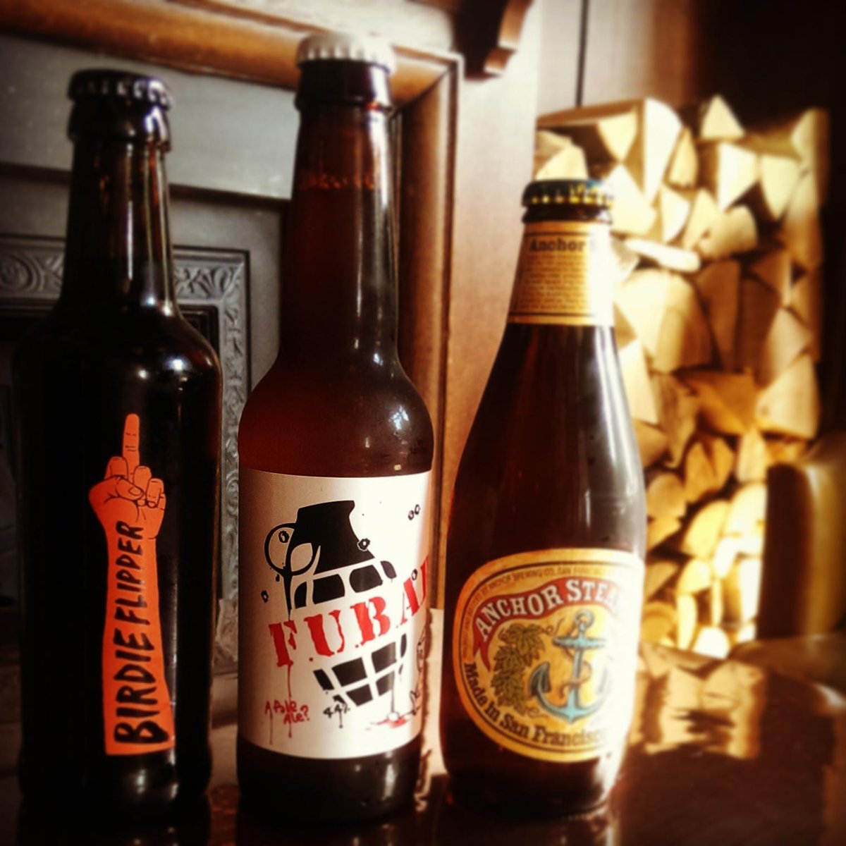 ealingtavern's tweet photo. Craft Beer Club every Monday night! 7.30pm start, £5 entry hosted by our Brewmaster! #CraftBeerHour @londonbeervibe http://t.co/qgVzLG3Rt9