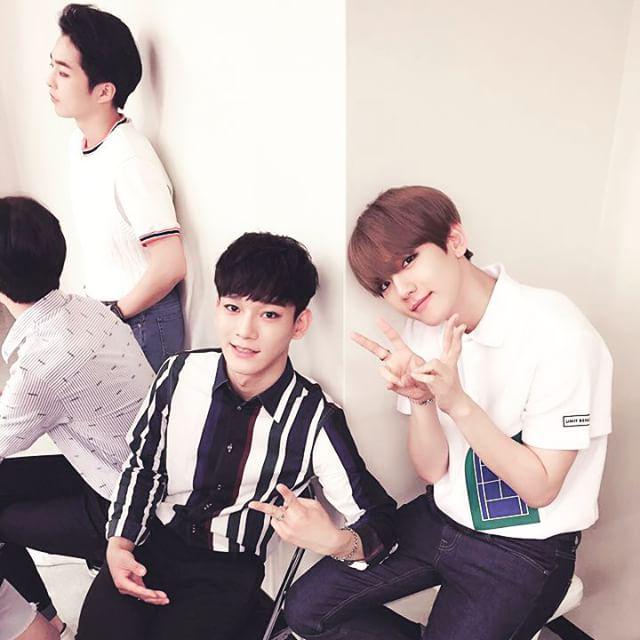 RealEXOK_Baek's tweet photo. 🎁 #Surprise http://t.co/79Yl6ZWuLW