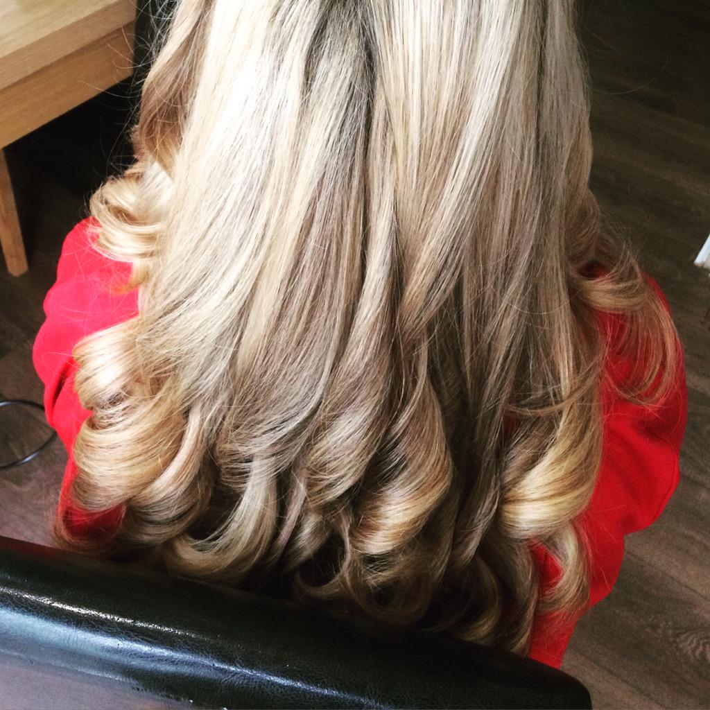 iGlamourr's tweet photo. EDC Appointments available for hair! http://t.co/apFCkwbWfp