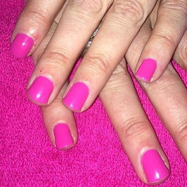 iGlamourr's tweet photo. Nails Appointments available this weekend. 10th &amp; 11th July 💋 http://t.co/KycNIccS7y