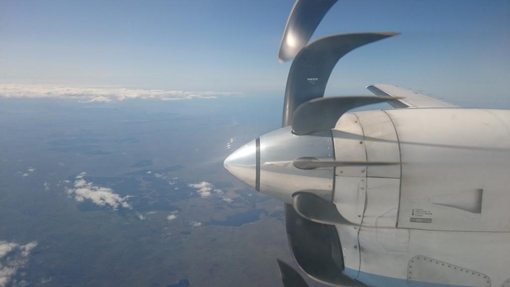 flyingdavidt's tweet image. That moment when the prop flys off, and the others are bent. #flybe #opticalillusion