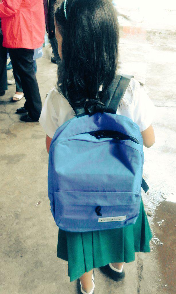 chillerspot's tweet photo. Serving the community feels so great despite the demands of our work... :) #convergyscares #giveabagofhope #cvgph http://t.co/6xN3JtzVO5