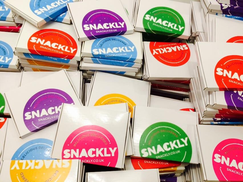 LoveSnackly's tweet photo. Lots of gluten free goodies in this month's Snackly box on their way to you! #glutenfree #snack #vegetarian #summer http://t.co/AAdPtIHASC
