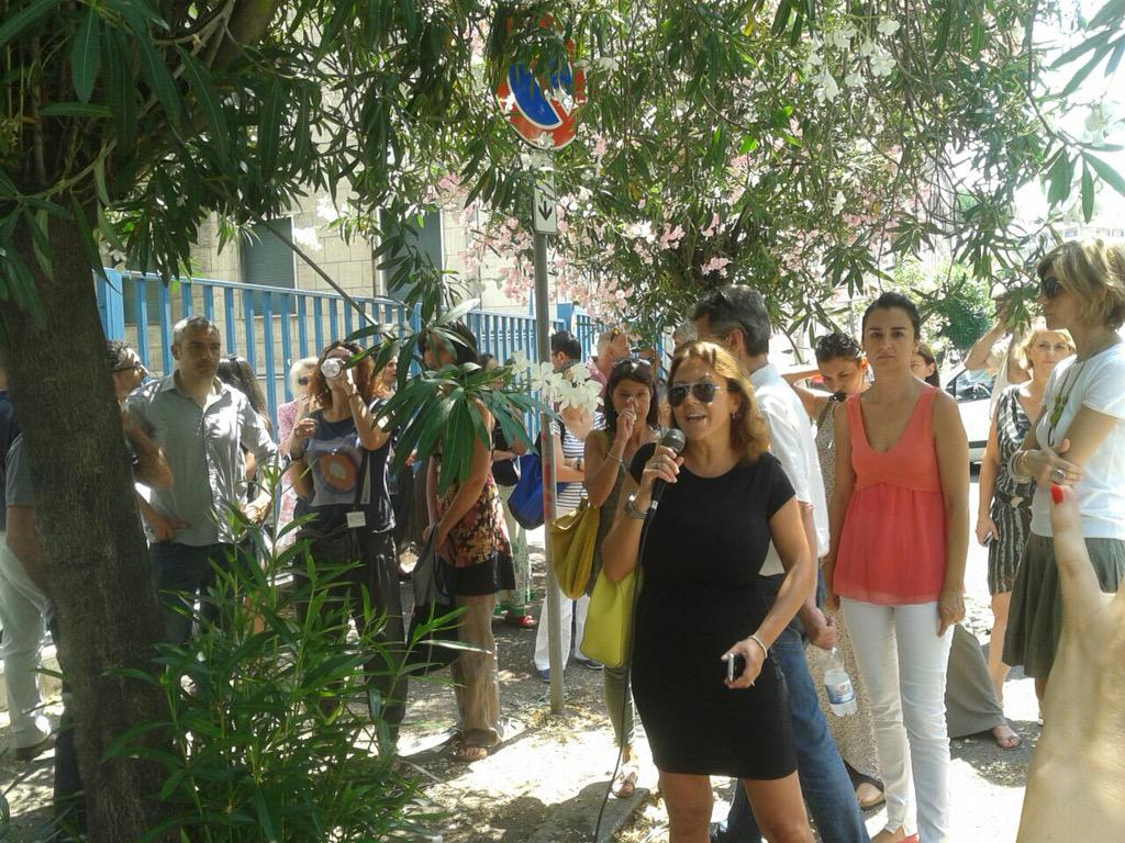 CrackJobsAct's tweet photo. #ILday #contrattosubito #presidi6luglio #italialavoro#comitatovincitorivacancyLazio http://t.co/B66alQ6CDT