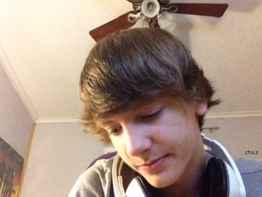 chogieswagz's tweet image. ชื่อโจอี้ อายุ 16 อยู่เมกา ทรงผมจัสติน บีเบอร์มาก
คือนางเล่าว่าเมื่อคืนชวนสาวไปเดตวันต่อมาผญ.บอกเลิกเลย กูสงสาร55555