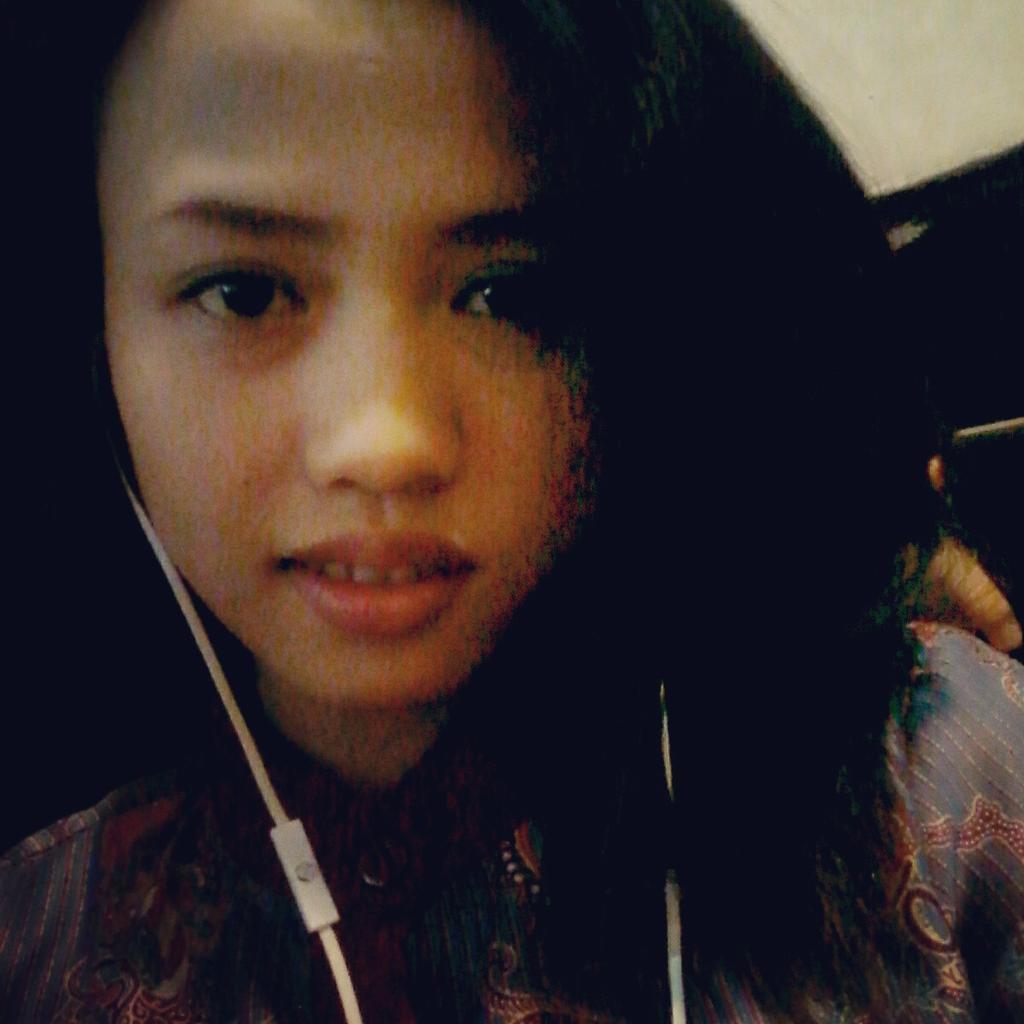 Ester94Putri's tweet photo. hahayy http://t.co/jgG77KimSn