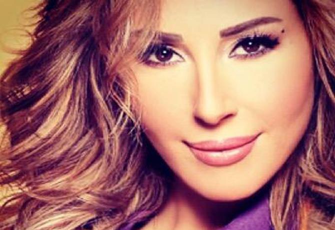 bisara7a's tweet photo. خاص – ورد الخال كشفت عن اصعب الشخصيات التي ستجسدها في الجوزاء
http://t.co/9tJBgujqoD
@Wardoudi @NadineElRassi http://t.co/aaVU87iOvW