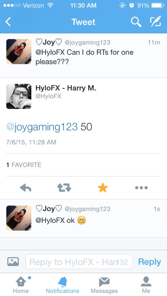 ChickenABear_36's tweet image. I need 50 RTs for An Intro from @HyloFX 

Please help I need one so bad 😢😝😊
