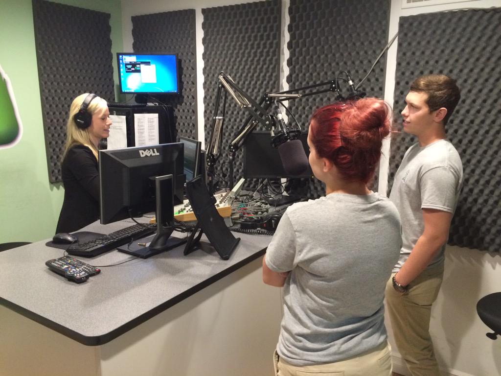 STPSmedia's tweet image. Thx to @myFM_News941 for introducing our #YIPI2015 students to the world of media. #FirstInterview #Nervous