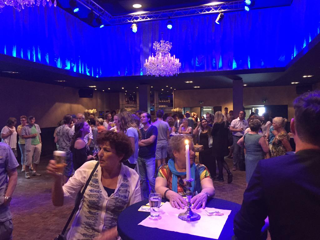 VenloseRevue's tweet image. Bekindmaking van de cast #vr2016