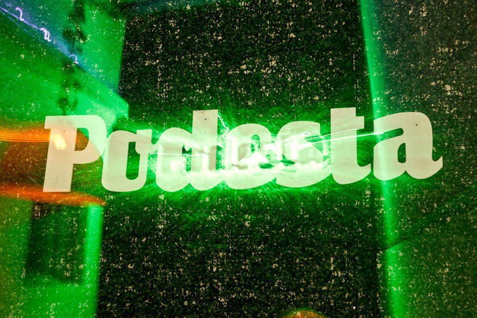PodestaBar's tweet photo. Miércoles 08/07 Pre-Feriado estamos ABIERTO...!!!
Reservas al 4-832-2776 / wpp 15-2188-7376 / info.podesta@gmaill.com http://t.co/IMWrsuXWoX