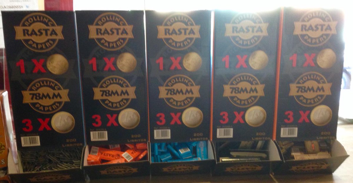 EMontequinto's tweet photo. Ofertas en papel de fumar!!! http://t.co/nZRsilvHBd