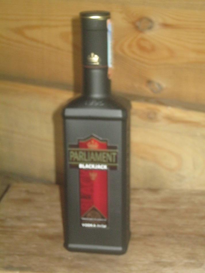 vitrina54's tweet photo. ►►►Водка «Парламент» черный◄◄◄
http://t.co/RH5DBfA1j1 http://t.co/2vyZo2GNHz