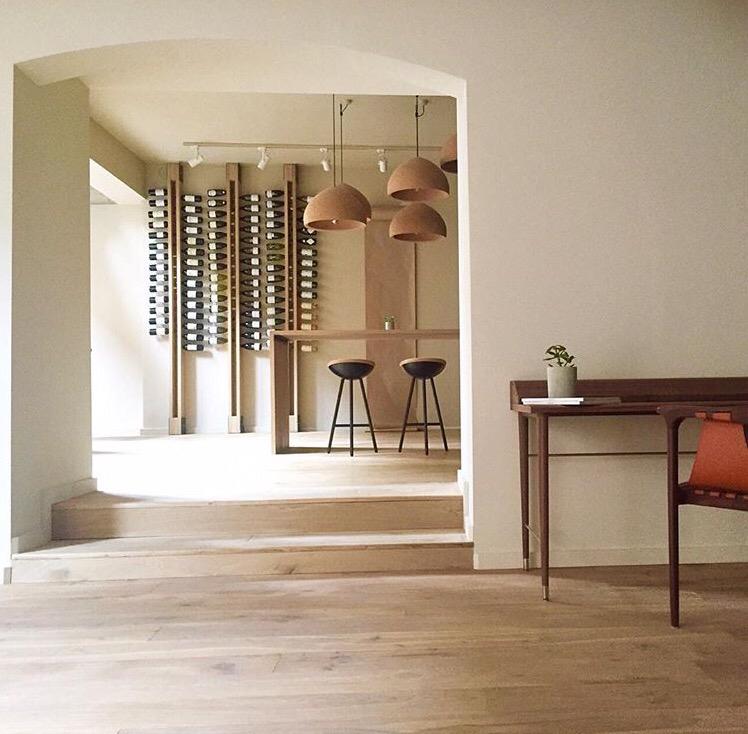 SheEatsMeat's tweet photo. Beautifully designed wine tasting room in @ClerkenwellLDN opens this week. 50% off food by @155_Bar_Kitchen http://t.co/nyPWR8EKPJ