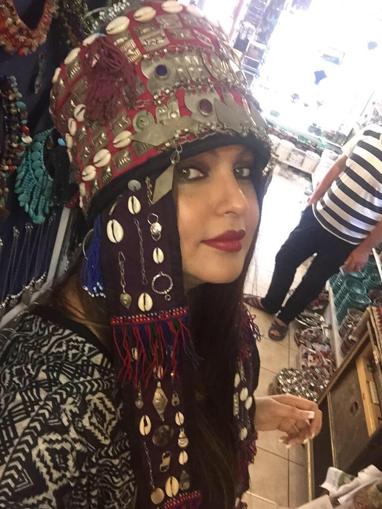 Ahmed_ShairaFC's tweet photo. @khan_shaira Beauiful beautiful Turkish bride!! @khan_ahmedasas #bestcouple #turkey #Turkishbride http://t.co/saT5Ax9VbX