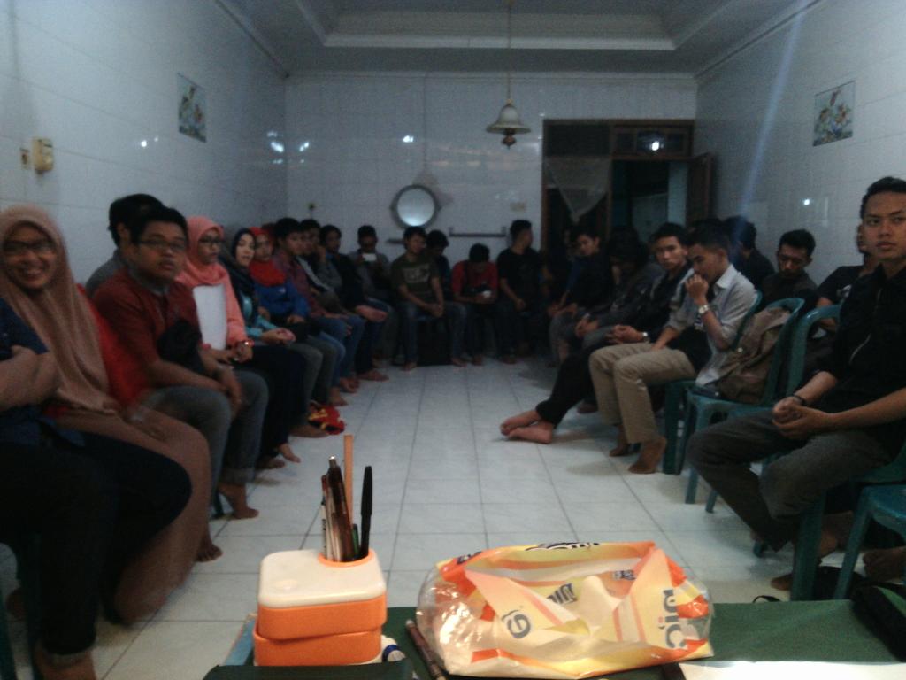 HmI FISIP Airlangga tweet media