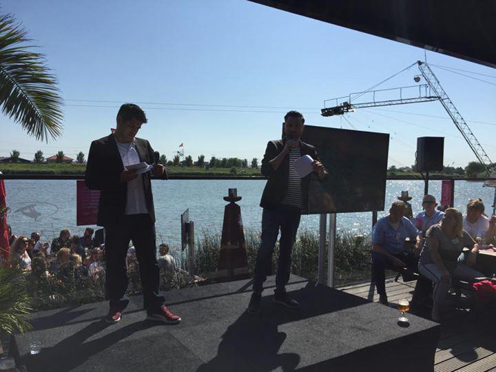 Jacks_Cafe's tweet image. BAM! Nieuw in de lijst op nummer 32! Trots op ons team.  #terrastop100