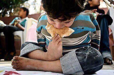 حتى تعظم ما انت عليه من النعم 

شوف اللي انحرم منه غيرك ..

واعتبر !