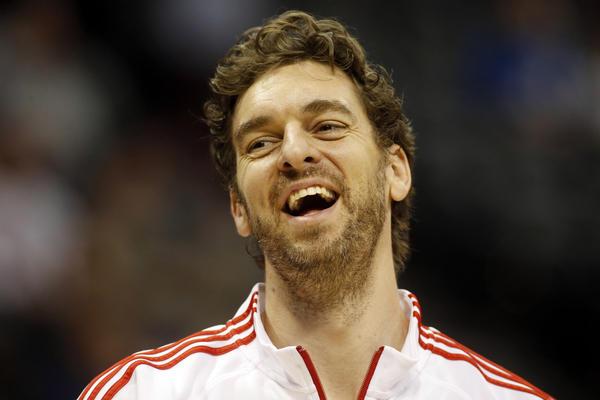 Happy Birthday to the Bulls\ Pau Gasol!

Photos: 