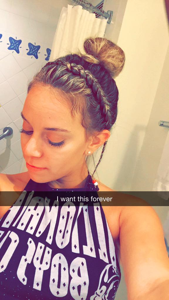 UloveSteph's tweet photo. Would it dread? 💁 http://t.co/mHV7E6hsyb