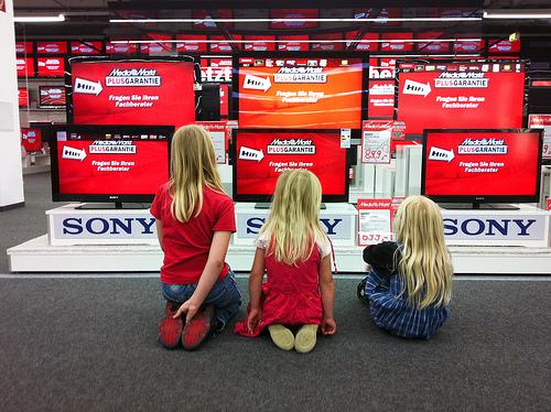Marketers Should Not Abandon Local TV goo.gl/8aGr9F  #Advertising #SmallBiz #Brands #Retail #CPG #QSR