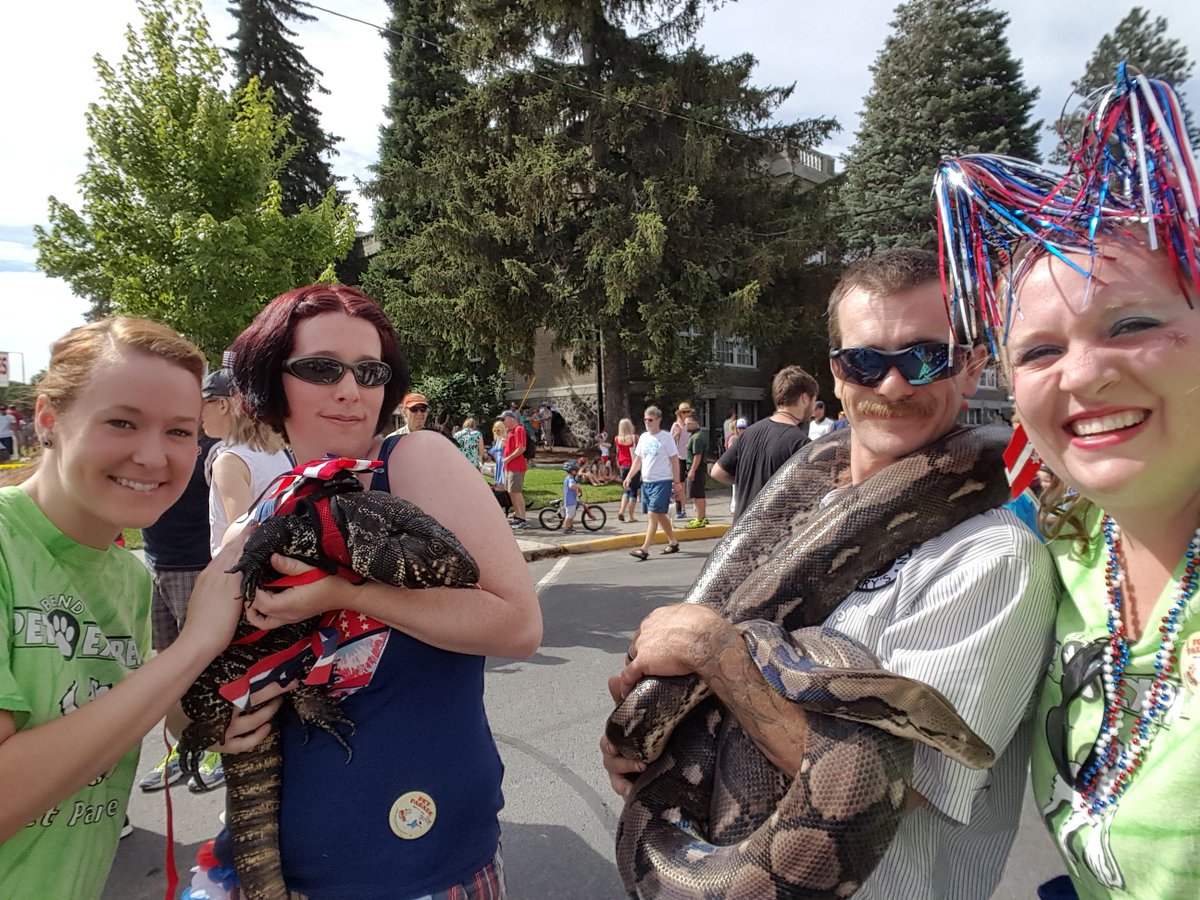 Thank you to everyone who came out to support the Pet Parade on Saturday! We had so much fun!