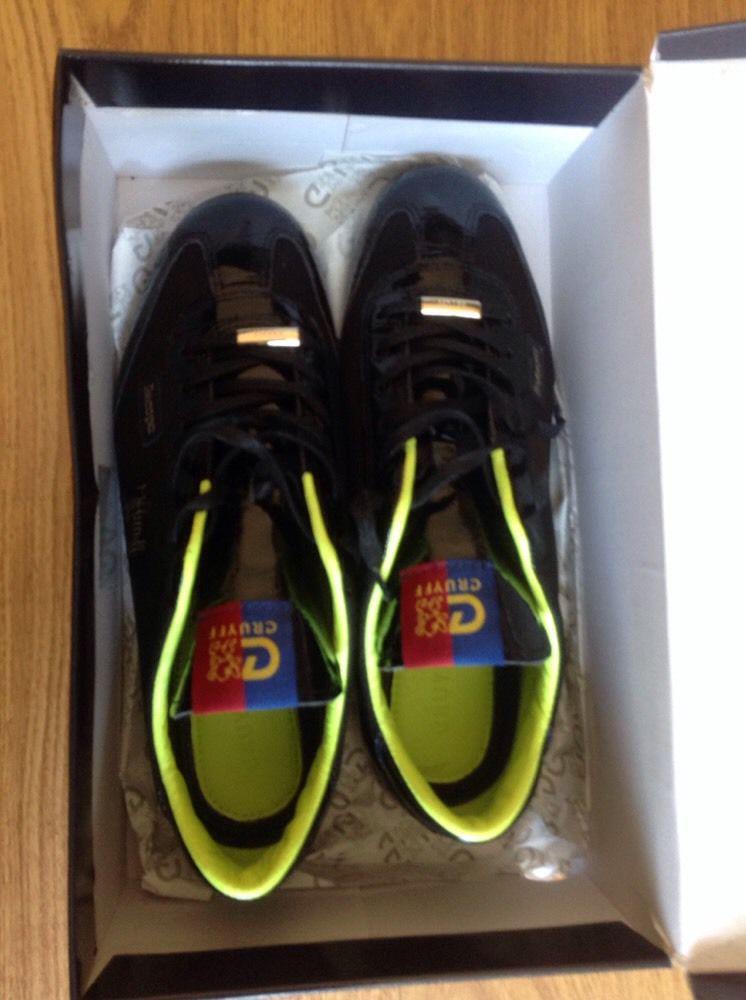 Brand New Mens Cruyff Recopa Classic Barca - Size UK 9 (43) In Black ebay.co.uk/itm/-/29150379… via <a href="/eBay_UK/">eBay UK</a>