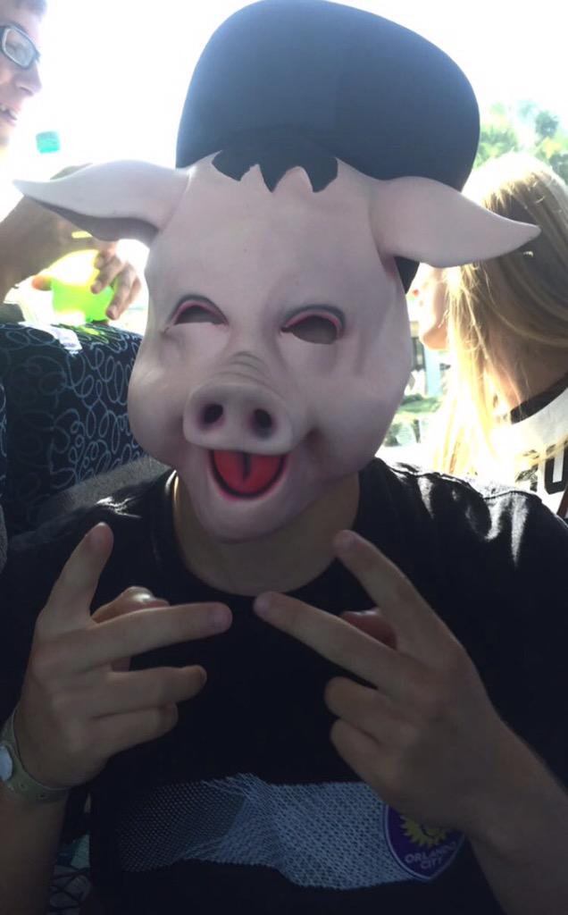 project_lemon's tweet photo. When you see our trill pig at camp take a picture and tweet it with #TrillPig lets turn up @bigstufcamps #WeAreWeek6 http://t.co/lLcFOOdkRV
