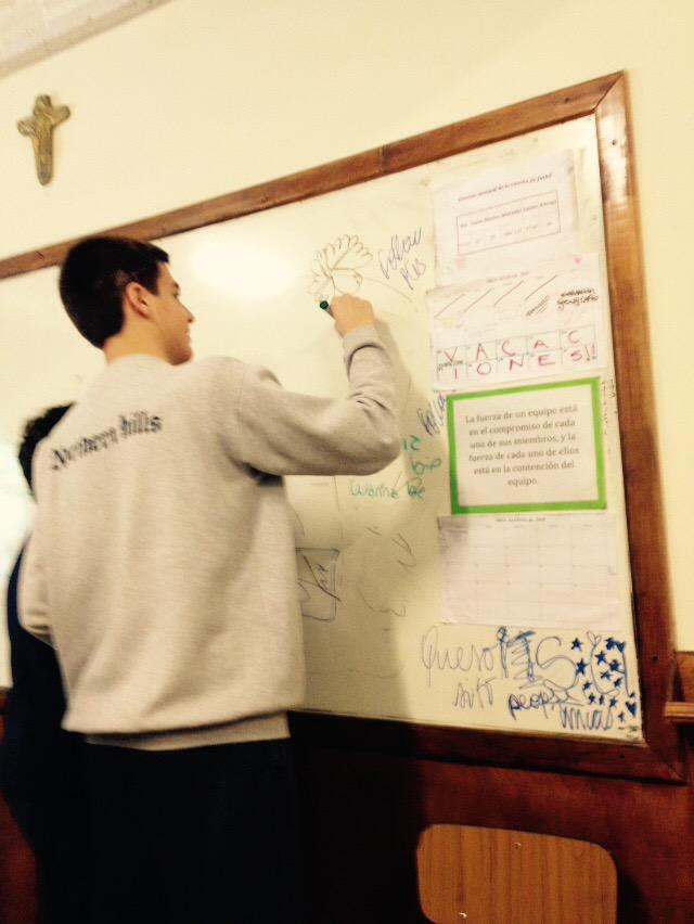AyudaChaco2015's tweet photo. Todos trabajando juntos por una misma causa http://t.co/WdYKaIR1zG