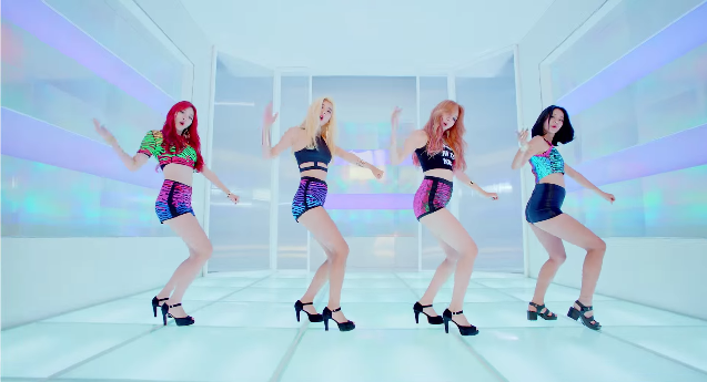 gsdbrazil's tweet photo. [CAPS] Girl's Day 'Ring My Bell'  MV http://t.co/7oMvwxAMg4