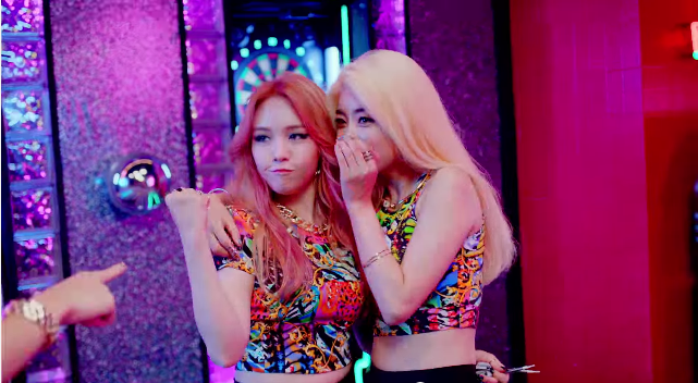 gsdbrazil's tweet photo. [CAPS] Girl's Day 'Ring My Bell'  MV http://t.co/7oMvwxAMg4