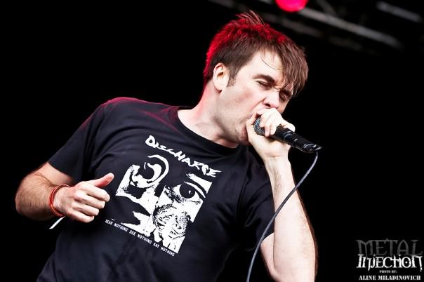 NAPALM DEATH Released A New Song To Benefit Earthquake Victims In Nepal metalinjection.net/latest-news/na…