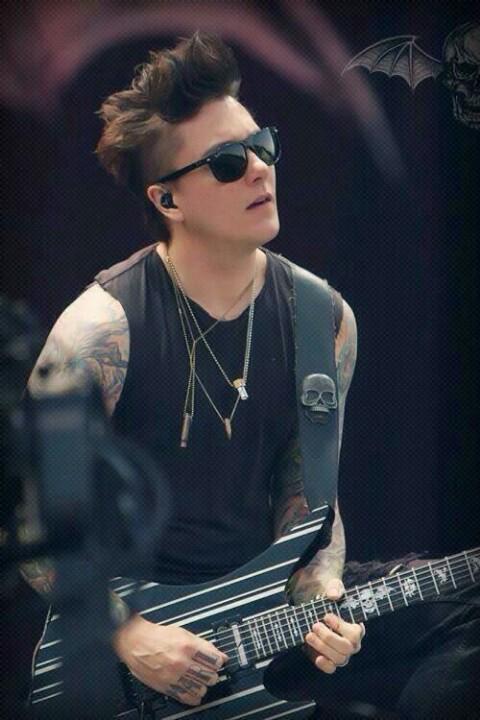 Happy birthday Synyster Gates a.k.a Brian Elwin Haner my love! Keep rock 