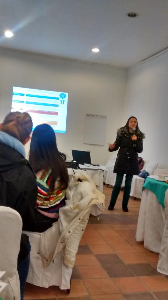 Previene_SJM's tweet photo. Ahora en reunión/capacitación de @comunidadsjm #CQSC http://t.co/kA8GXHsXht