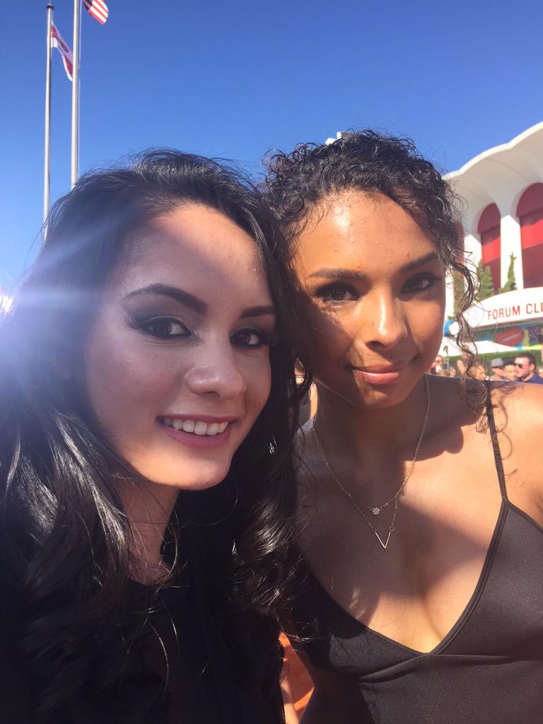 alexisjoyvipacc's tweet photo. TUNE IN to the #EWWS4 PREMIERE &amp; check out my INTERVIEW with the BEAUTIFUL @The_Denisea http://t.co/CCDVwCUX1s 🔮😊💜✨ http://t.co/s0c9DWKHxg