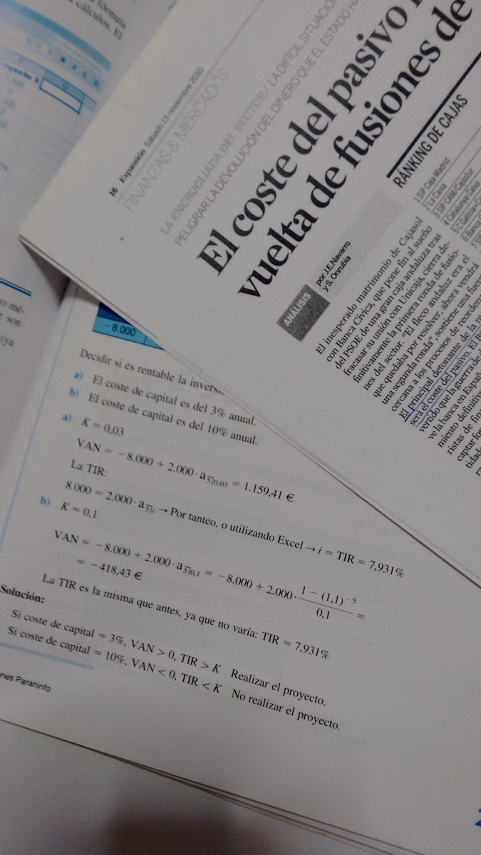 bboymoreno92's tweet photo. Madremia ... ver mis libros antiguos de matemáticas financieras y querer llorar del dolor de cabeza y soy de números http://t.co/0y3byWM3wE